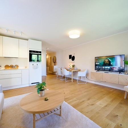 Edler Wohnraum Schwanenteich-Oase Mit Balkon, Kaffeevollautomat, Lift & Parkplatz Apartman Zwickau Kültér fotó