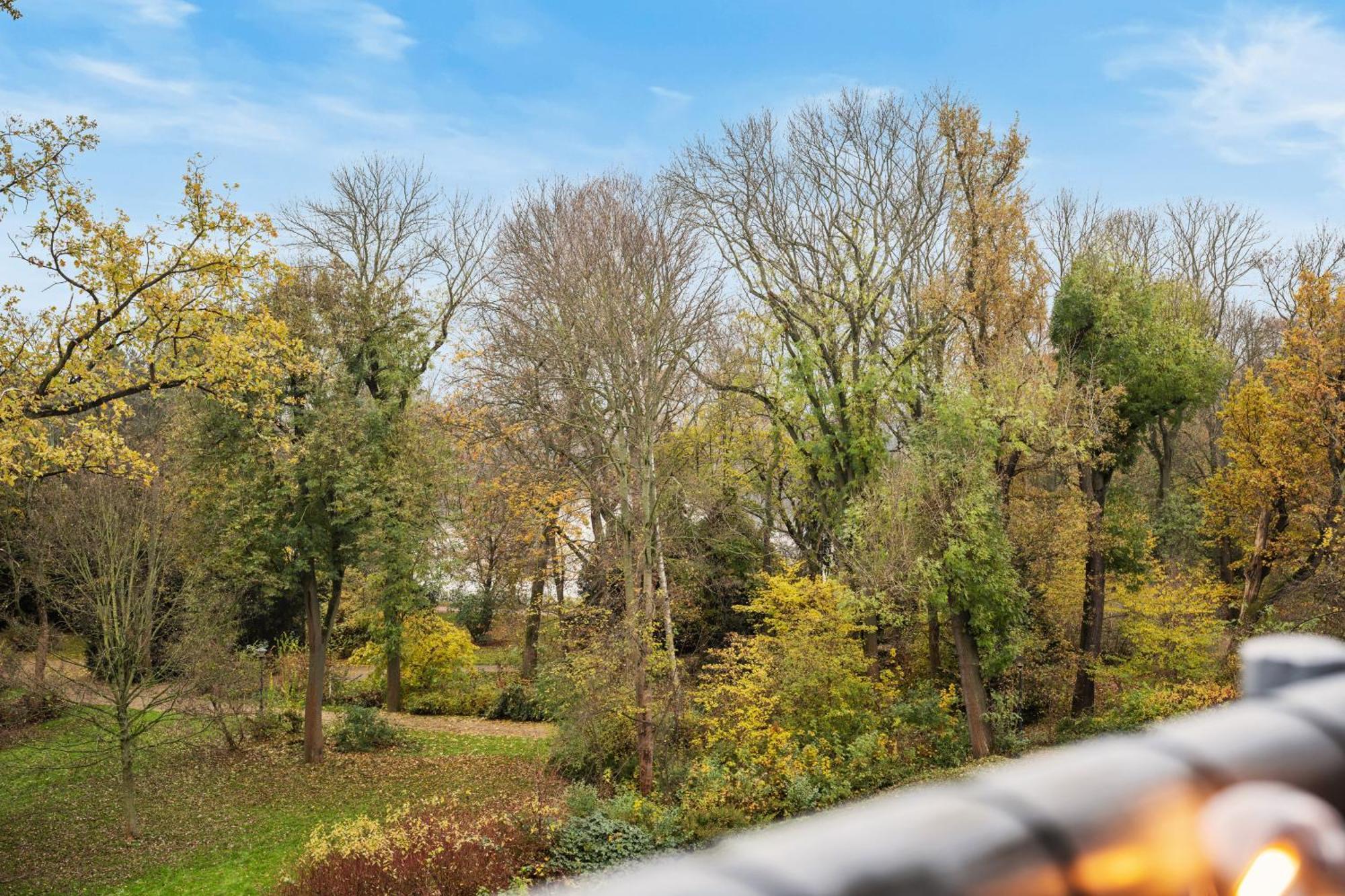 Edler Wohnraum Schwanenteich-Oase Mit Balkon, Kaffeevollautomat, Lift & Parkplatz Apartman Zwickau Kültér fotó