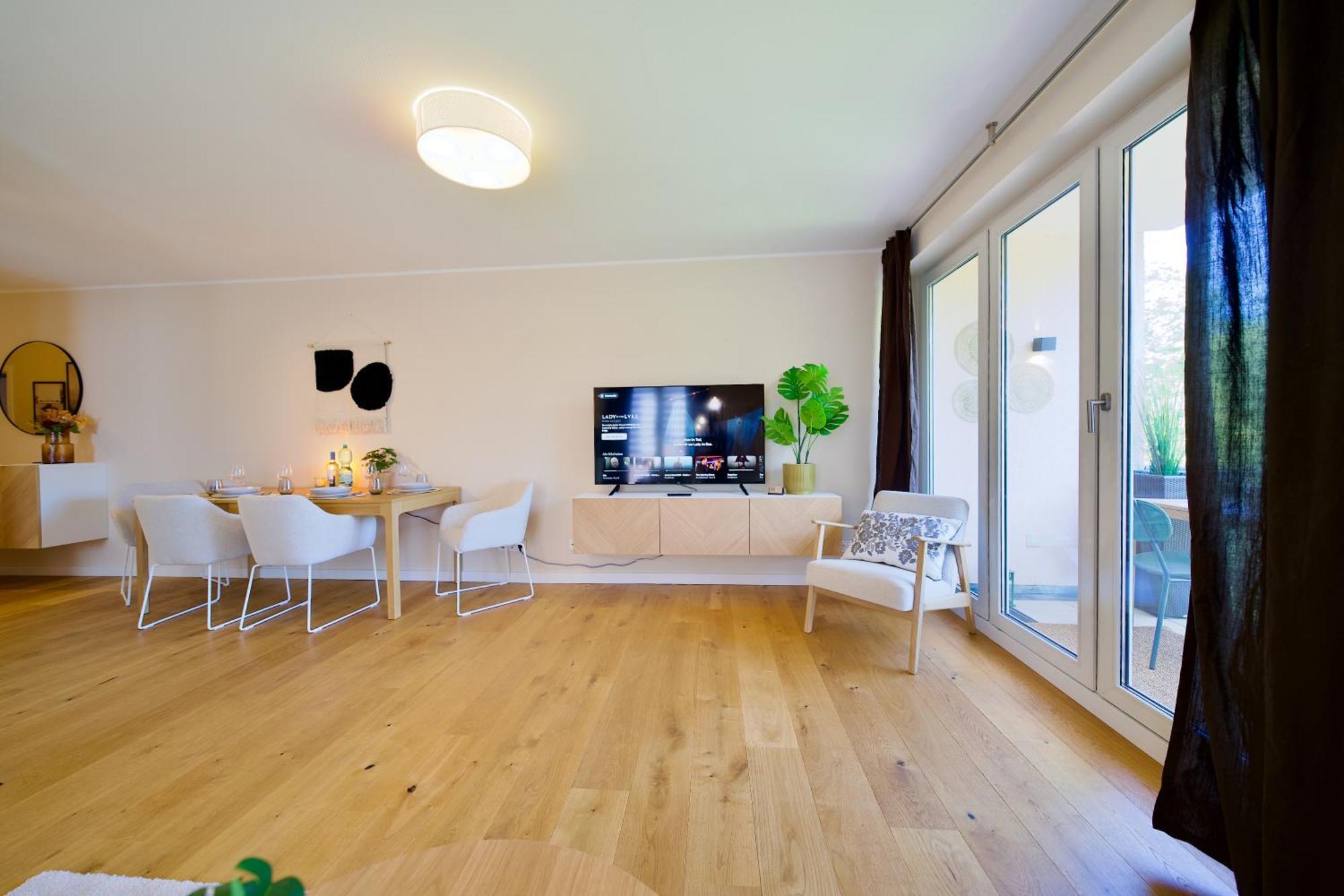 Edler Wohnraum Schwanenteich-Oase Mit Balkon, Kaffeevollautomat, Lift & Parkplatz Apartman Zwickau Kültér fotó