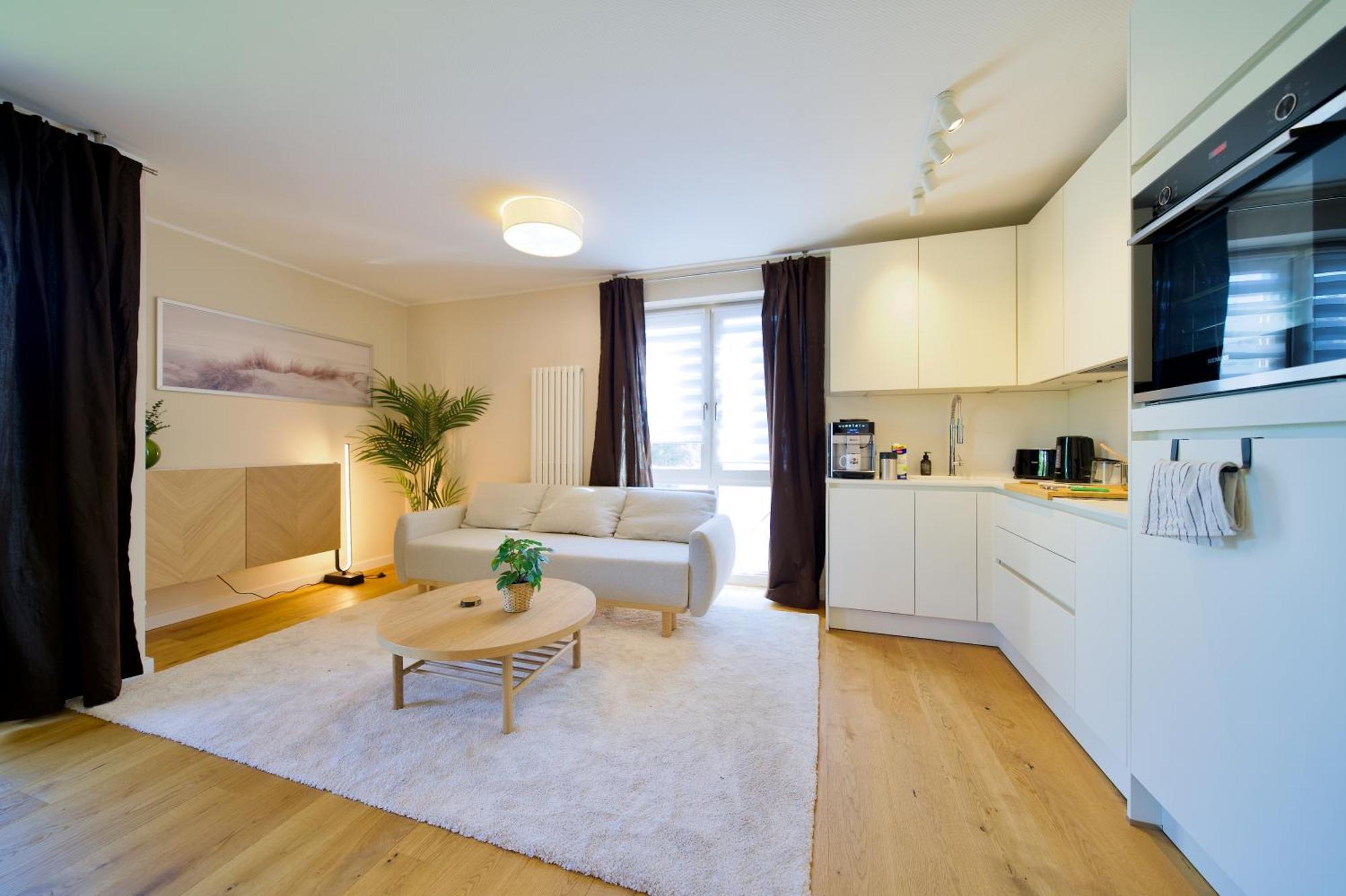 Edler Wohnraum Schwanenteich-Oase Mit Balkon, Kaffeevollautomat, Lift & Parkplatz Apartman Zwickau Kültér fotó